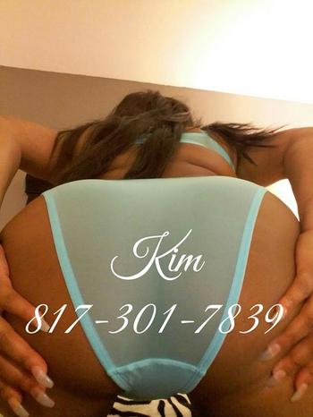 , 30  female escort, Fort Worth