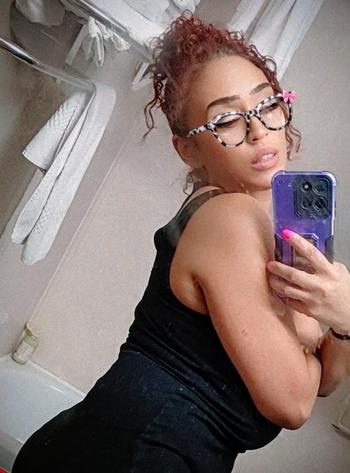 Sweetii/peach, 35  female escort, Fort Worth