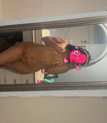 Bella, 25  female escort, Fort Worth