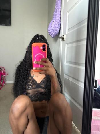 Honey, 21  female escort, Fort Worth