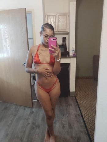 Cash, 25  female escort, Fort Worth