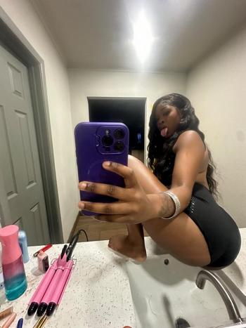 Tiny, 25  female escort, Fort Worth