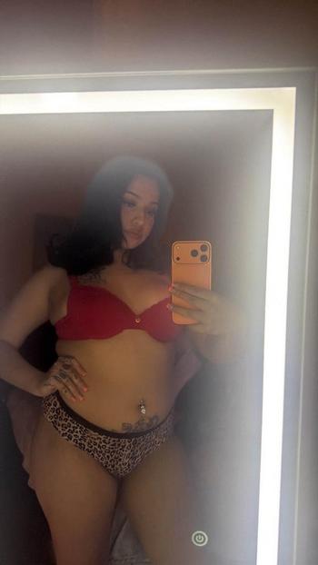 Coco x Selena, 21  female escort, Fort Worth